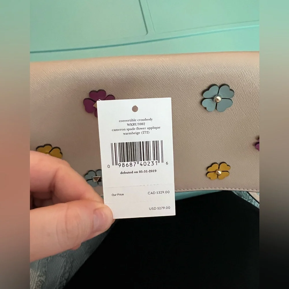 Kate Spade Cameron Spade Flower Appliqué Convertible Crossbody - Picture 8 of 8